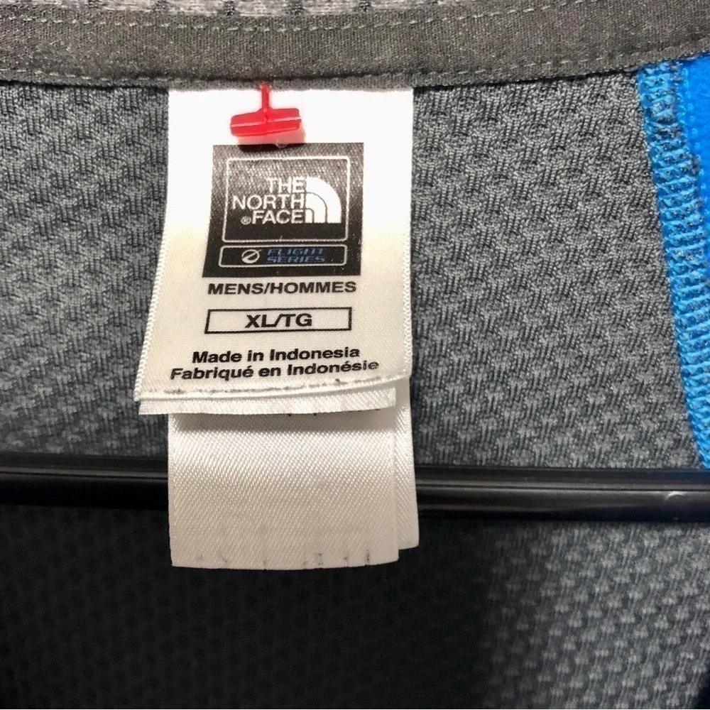 ☄️North Face Blue Gray Flight Series Half Zip Jacket